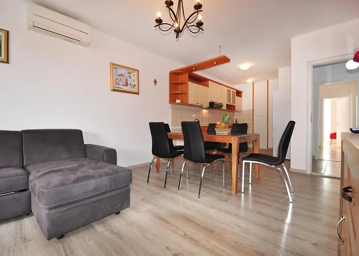 Apartament Virna