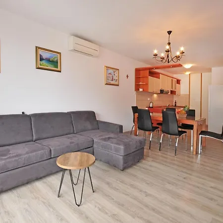 Virna Διαμέρισμα